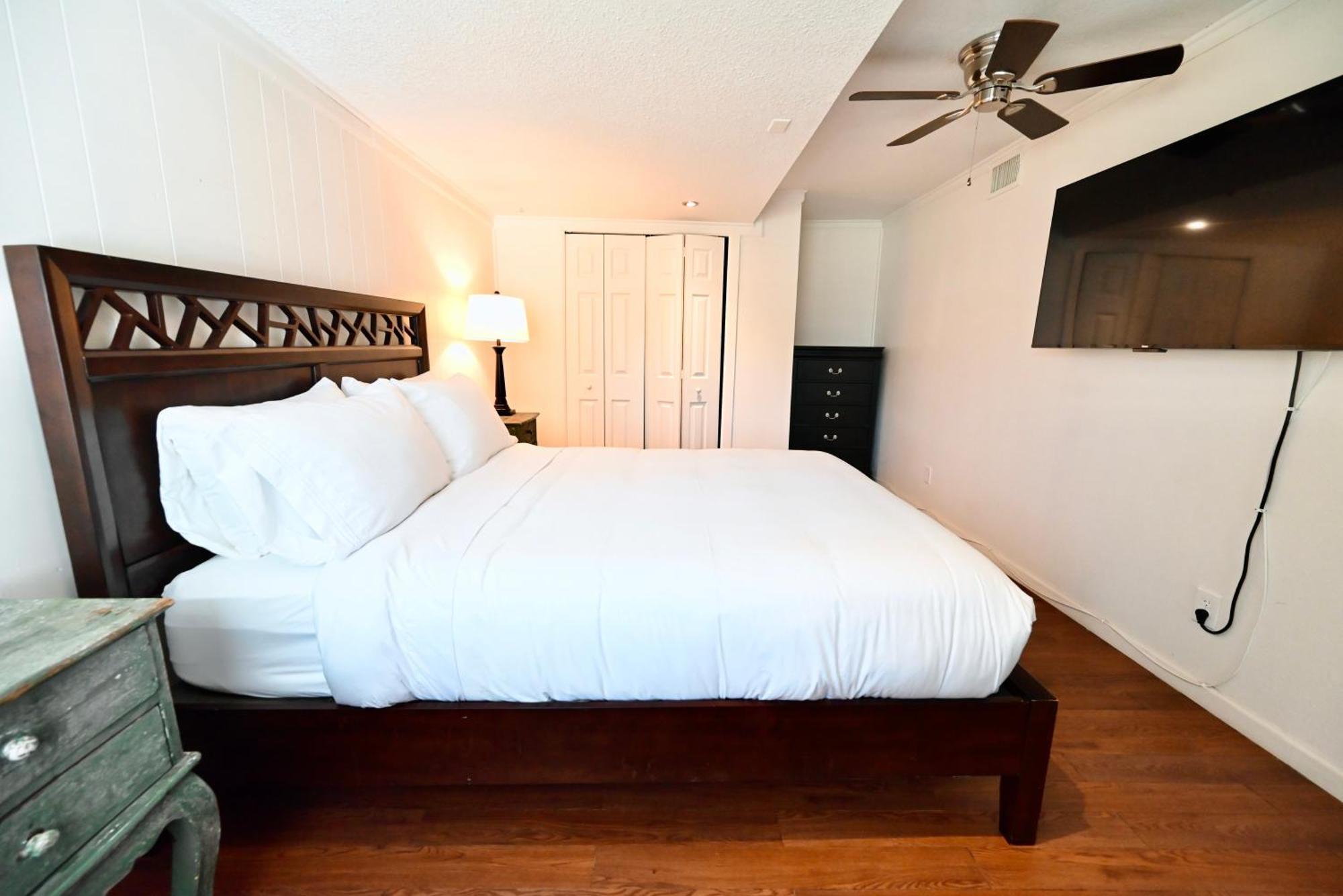 Blanco County Inn & Guesthouses Екстер'єр фото