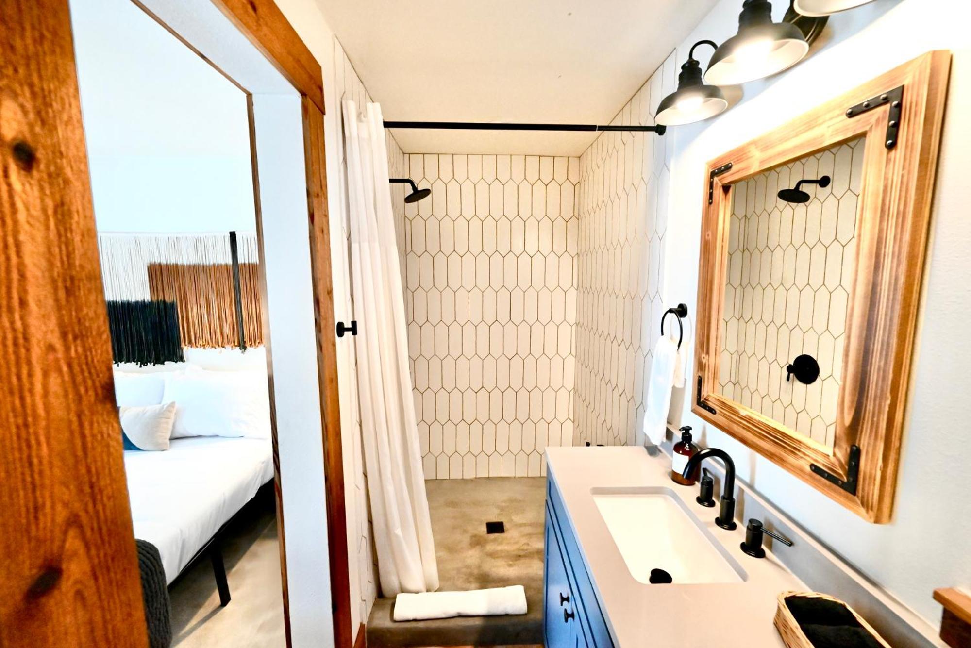 Blanco County Inn & Guesthouses Екстер'єр фото